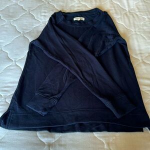 Women’s Lou & Grey long-sleeved lounge top in navy blue, size  XS